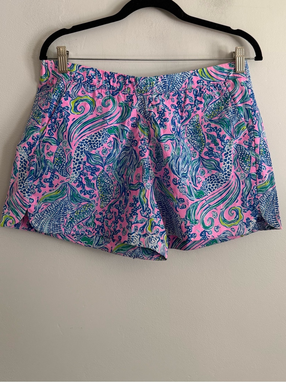 Lilly Pulitzer Ocean View Shorts Women’s M We Mermaid Pink Print Cotton Stretch - Picture 1 of 5